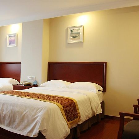 Greentree Inn Zhejiang Jiaxing Nanyang College Henglong Square Business Hotel מראה חיצוני תמונה
