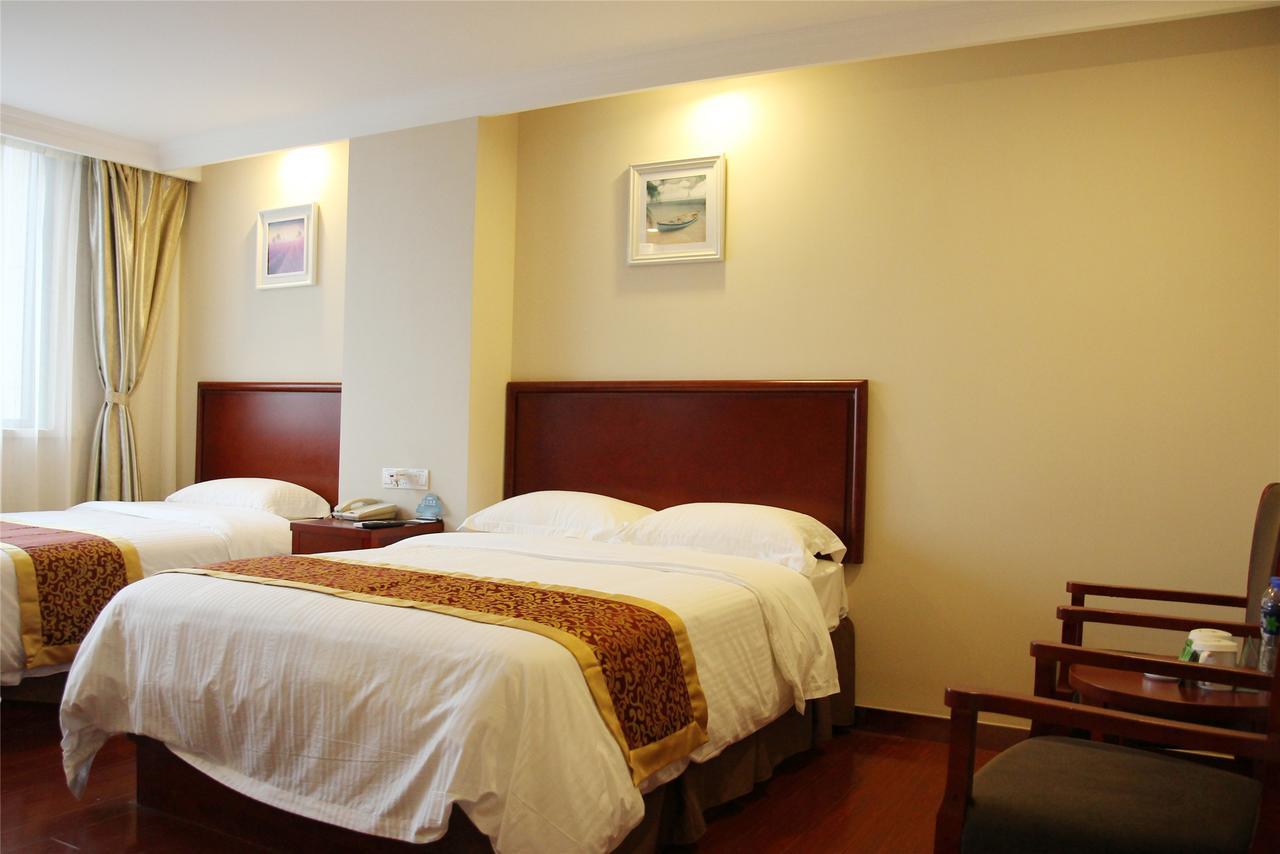 Greentree Inn Zhejiang Jiaxing Nanyang College Henglong Square Business Hotel מראה חיצוני תמונה