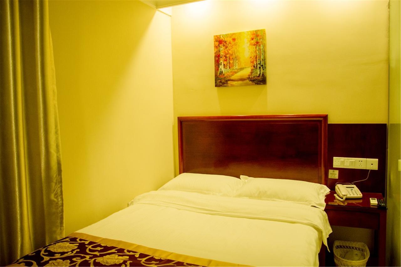 Greentree Inn Zhejiang Jiaxing Nanyang College Henglong Square Business Hotel מראה חיצוני תמונה