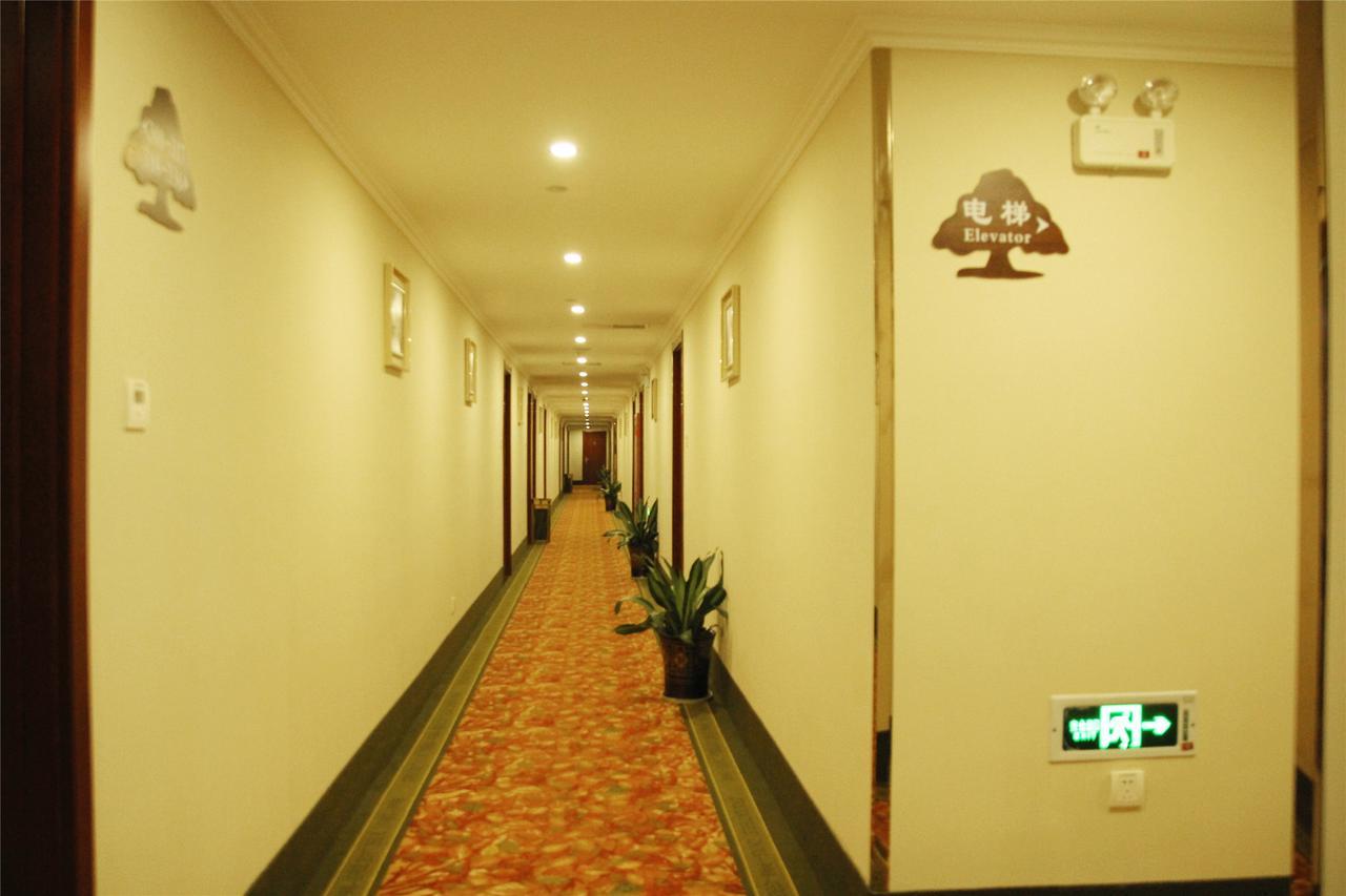 Greentree Inn Zhejiang Jiaxing Nanyang College Henglong Square Business Hotel מראה חיצוני תמונה