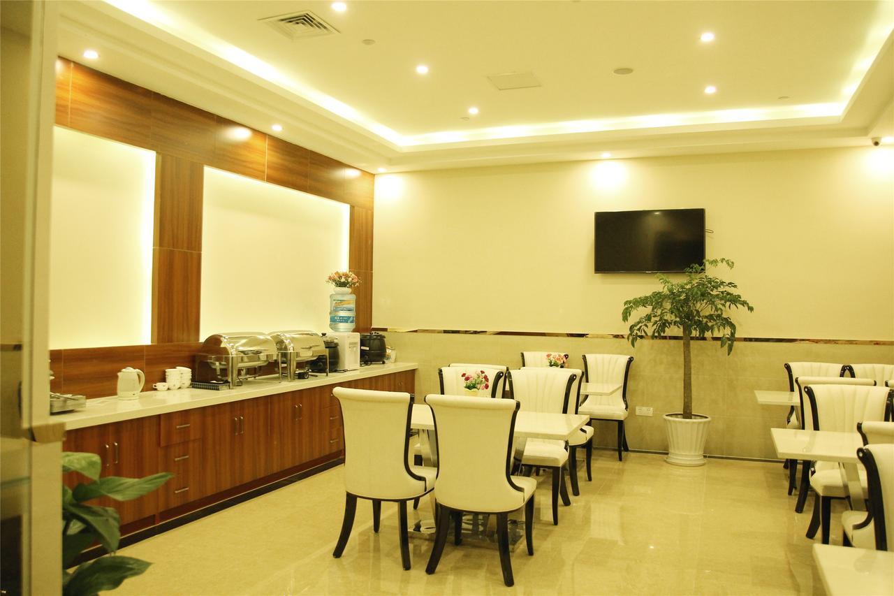 Greentree Inn Zhejiang Jiaxing Nanyang College Henglong Square Business Hotel מראה חיצוני תמונה