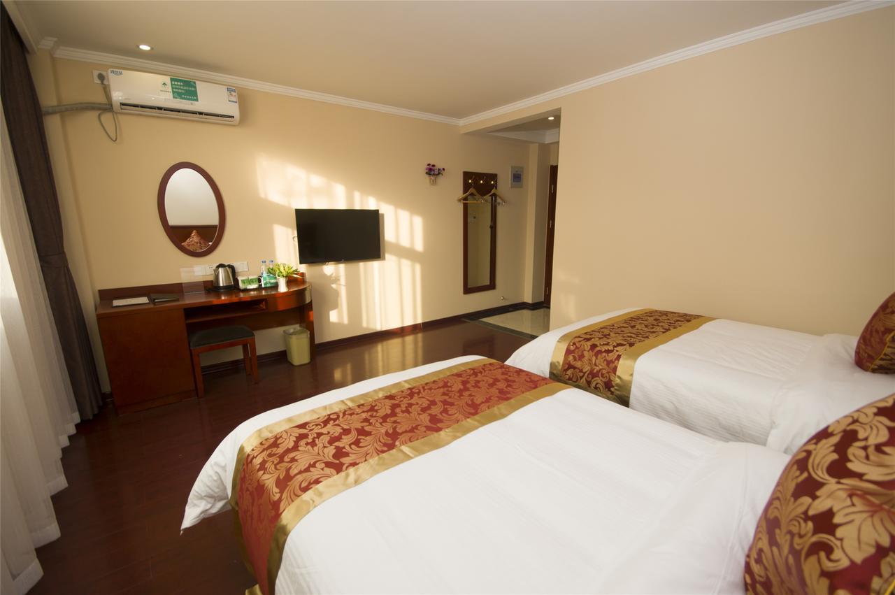Greentree Inn Zhejiang Jiaxing Nanyang College Henglong Square Business Hotel מראה חיצוני תמונה